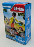 PLAYMOBIL 71245 Sanitäter mit Patient