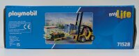 PLAYMOBIL 71528 MyLife Promo Pack Gabelstapler mit Fracht